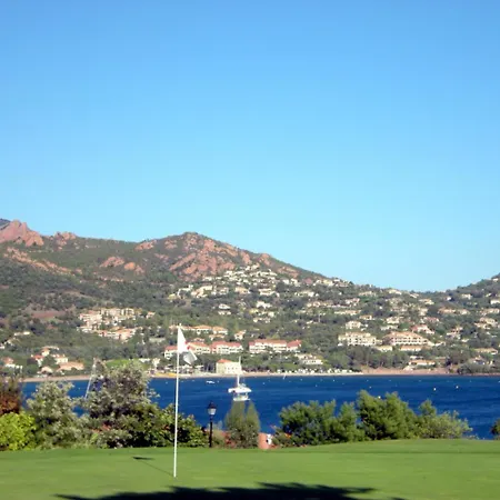 Cap Esterel Village : Studio Vue Esterel - C1 74la Saint-Raphaël